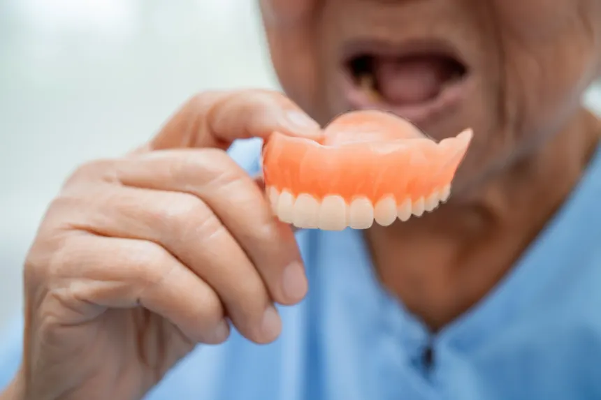 Custom dentures and artificial teeth at White Dental Care Velur